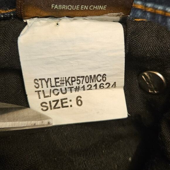 Kut‎ from the Kloth Women's Size 6 Straight Leg Jean - Picture 9 of 10